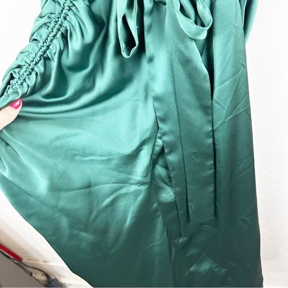 Lavish Alice Emerald Green Satin Cocktail Midi Sexy Dress Ruched Cowel Size 14 - Picture 5 of 9